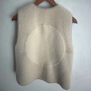 Moon vest